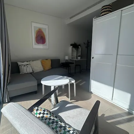 Prata Riverside Xxiv Innkeeper Apartment