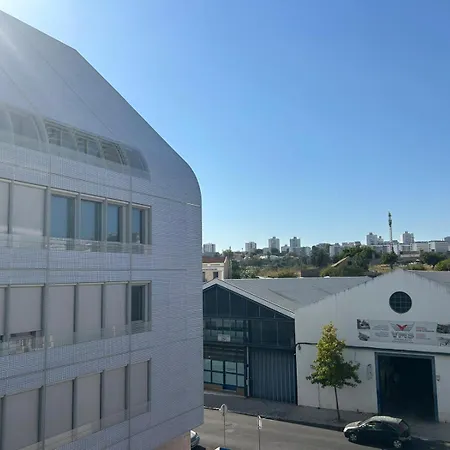 Prata Riverside Xxiv Innkeeper Lisbon